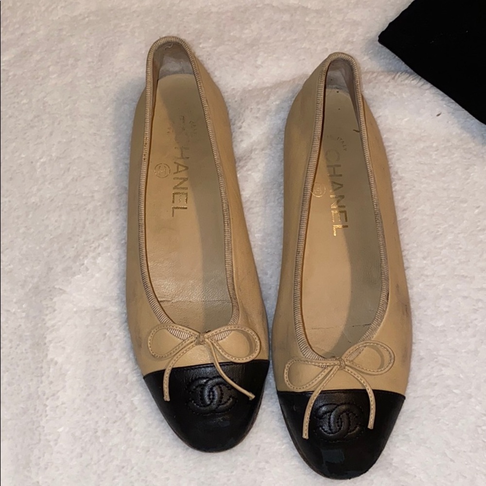 Chanel ballerina flats